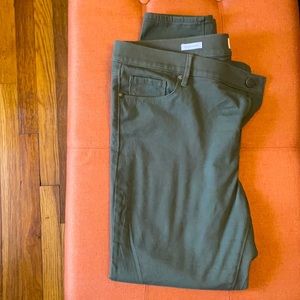 Green Velvety High Rise Leggings